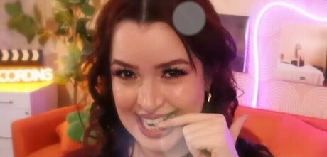 Ashley Ippolito onlyfans content leaked