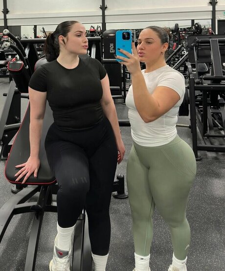 veronicafasulo onlyfans leaked tits