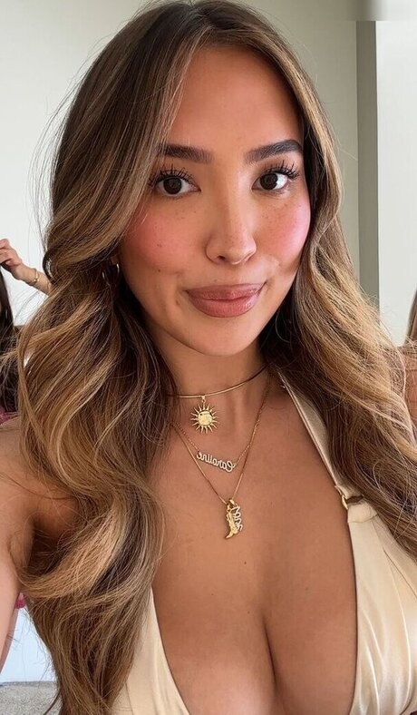 Adorable Caro pics onlyfans