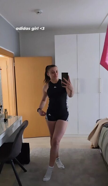 Emma Malewski onlyfans pics nude