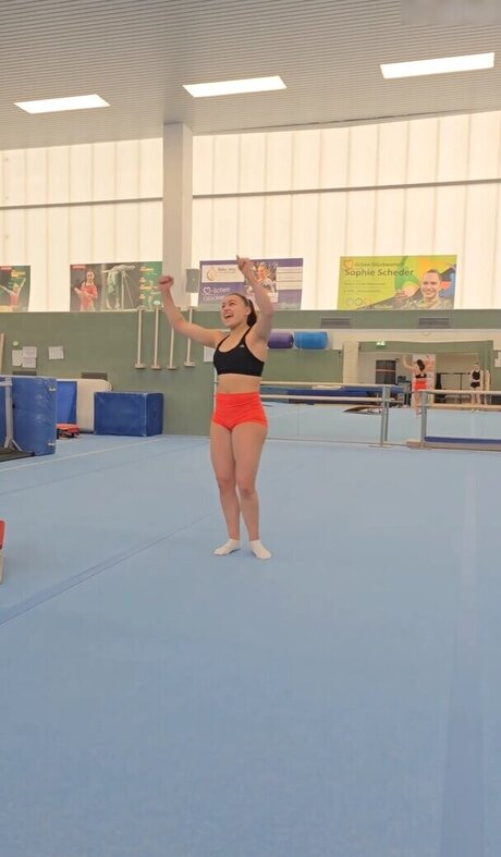 Emma Malewski onlyfans post