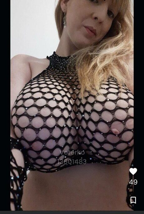 Petitecoco onlyfans model