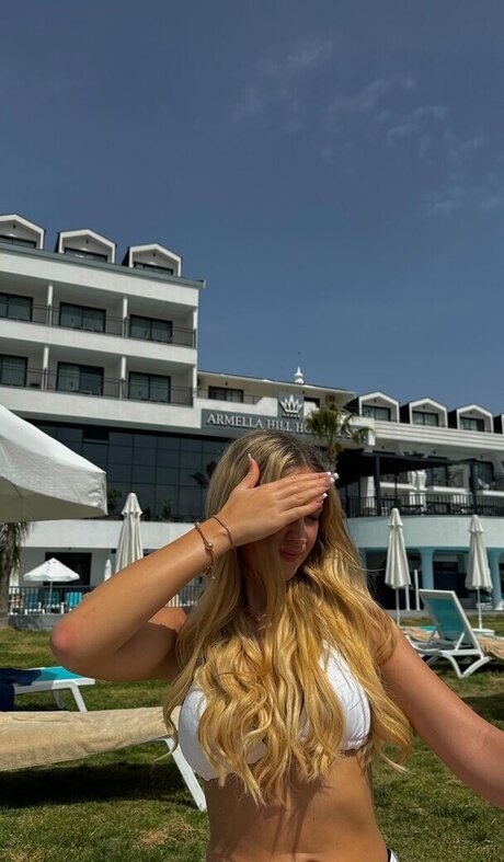 Wieke onlyfans nude pics