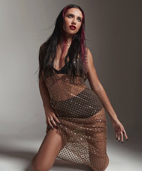 Kylie Cantrall nude onlyfans