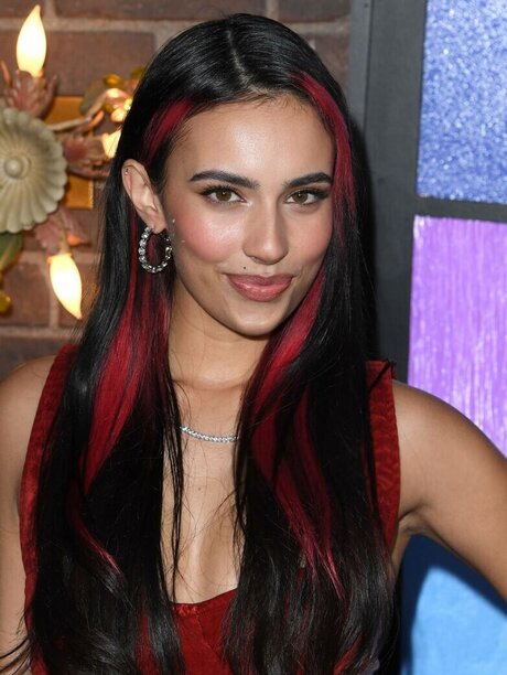 Kylie Cantrall nude onlyfans leaks