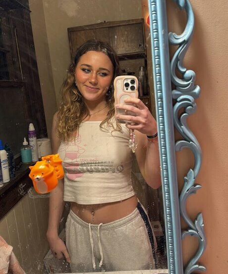 paulinajaded onlyfans images