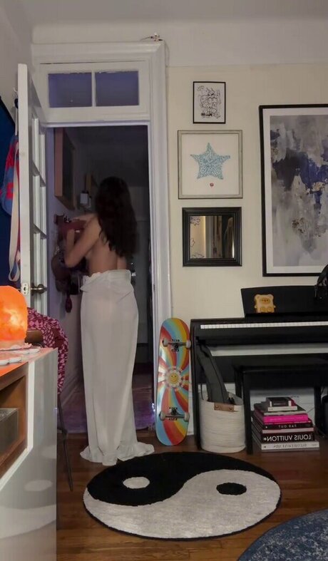 AllyAnnaMaria naked onlyfans