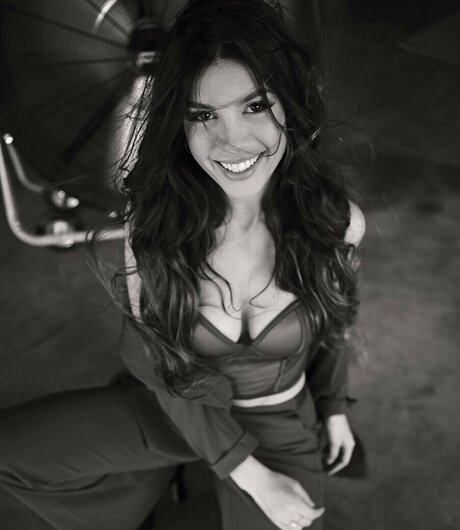 Florina Qosaj onlyfans nudes