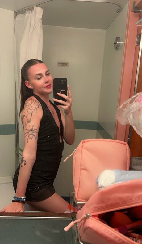 Lilyrainxoxo only fans leak nude