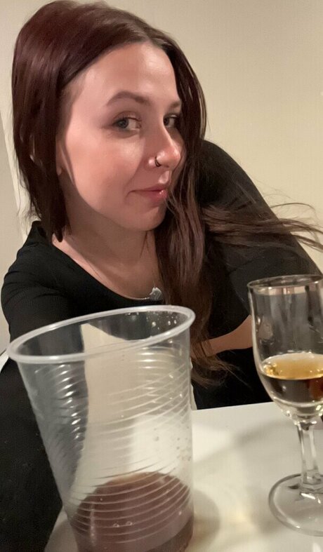 Lilyrainxoxo only fans leaked porn