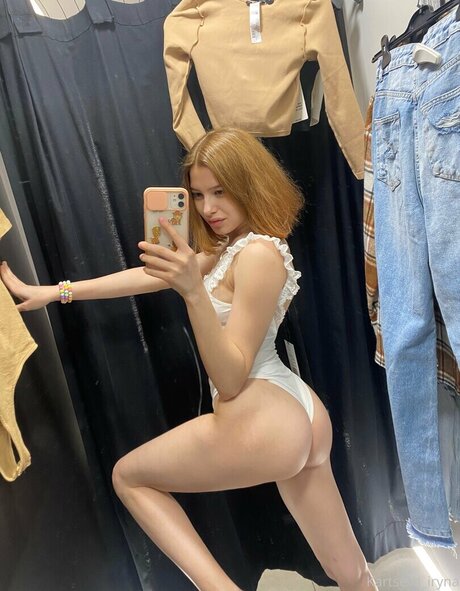 PoohIryna onlyfans nude pictures