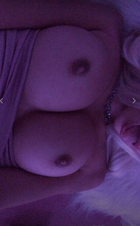 Ch111oe Chloe ass onlyfans