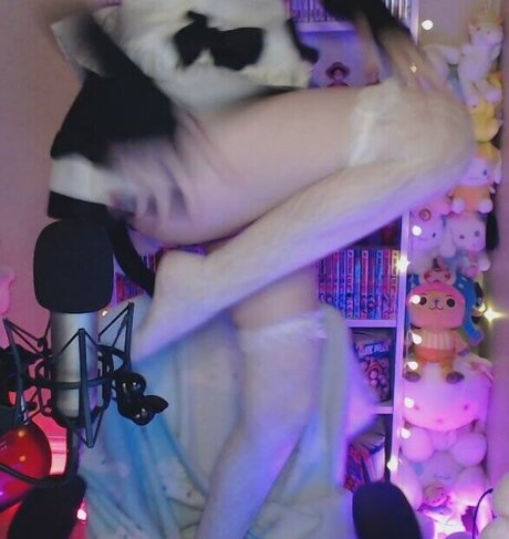 Skymi chan nude only fans leaks