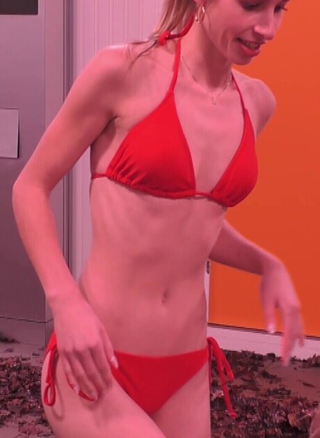 quitelola onlyfans topless