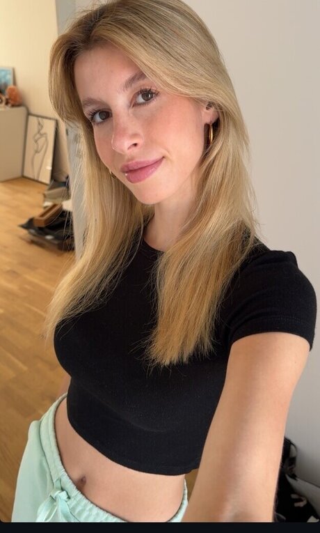 quitelola nude leaks onlyfans