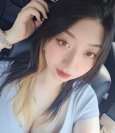 Drowsypotion Uwasaoink leaks only fans