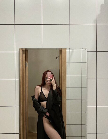 Kuromiromi only fans nude