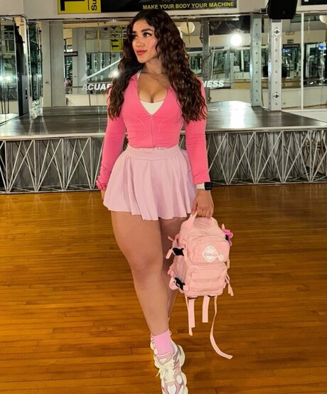 jasmine rguez 777 onlyfans strip