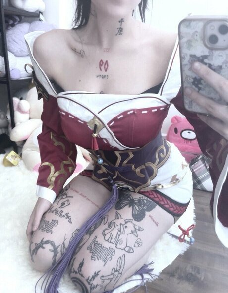 Laurinchhhe onlyfans star