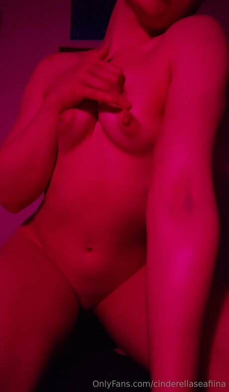 Cinderellaseafiina onlyfans naked