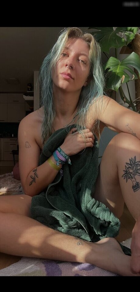 marleendi onlyfans sexy