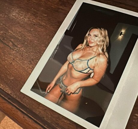 Heymynameisvanessa leaked onlyfans nudes