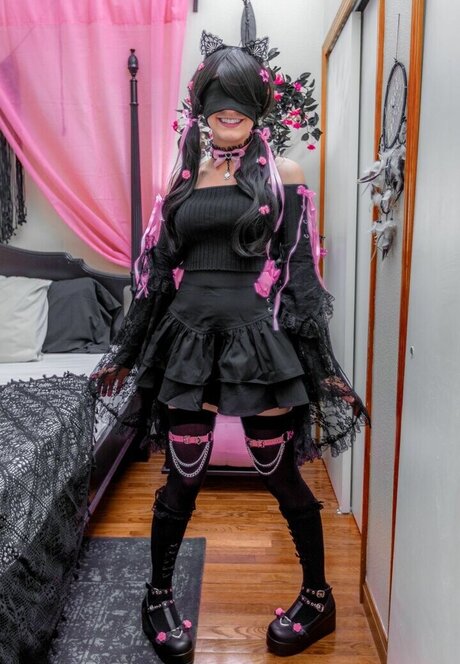 LilBrokenBlossom leaked only fans porn