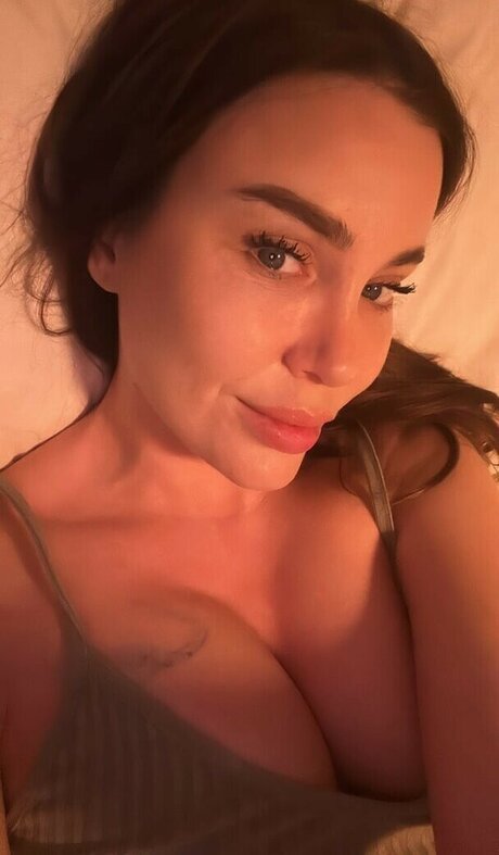 Es1nce onlyfans nsfw