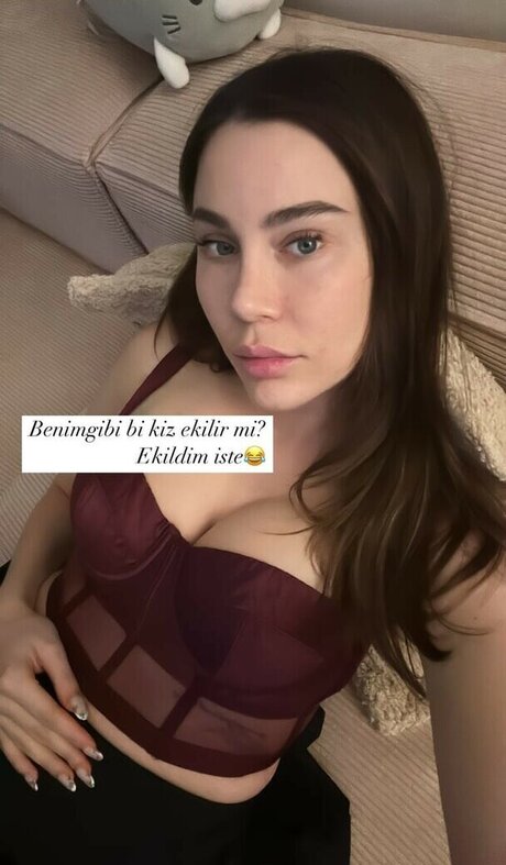 Es1nce onlyfans model photos