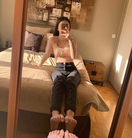 adriana feetgirl onlyfans naked