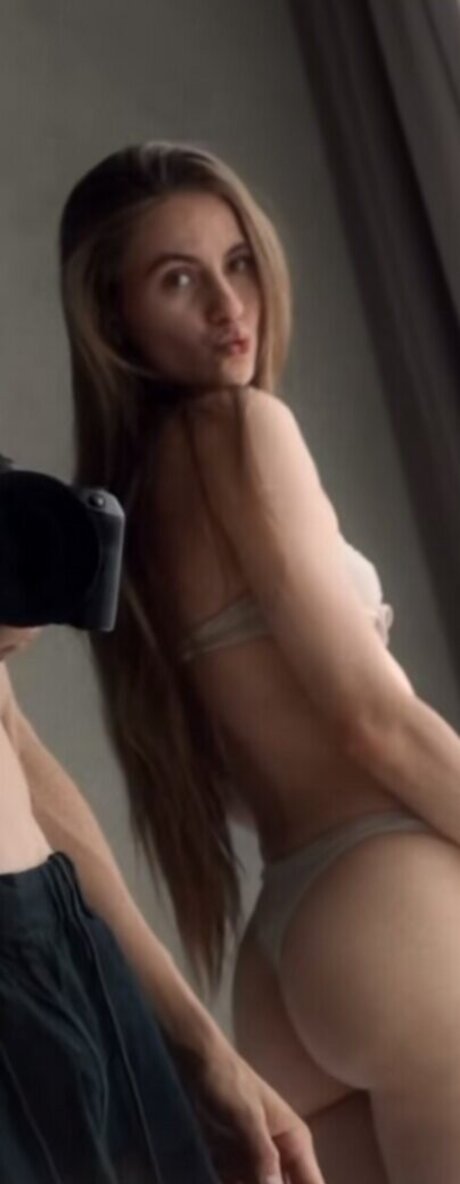 Lisa Marie Schiffner onlyfans nude content