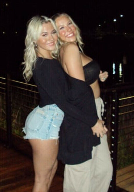 Lillian Evans naked leaked onlyfans