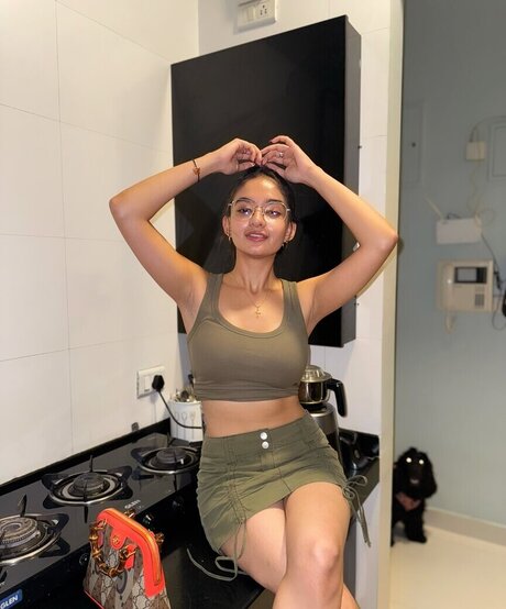 Anushka Sen onlyfans x