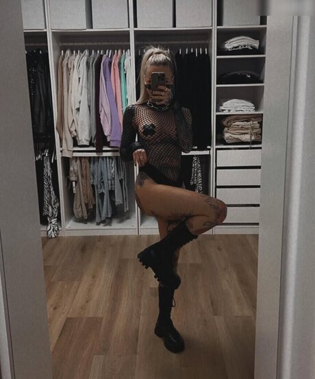 Carina mthrfckr xxx onlyfans