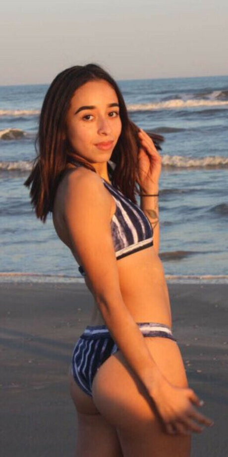 bbyaeriel onlyfans leams