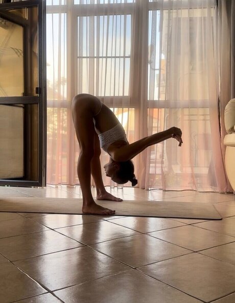 Eliz fit onlyfans lesk