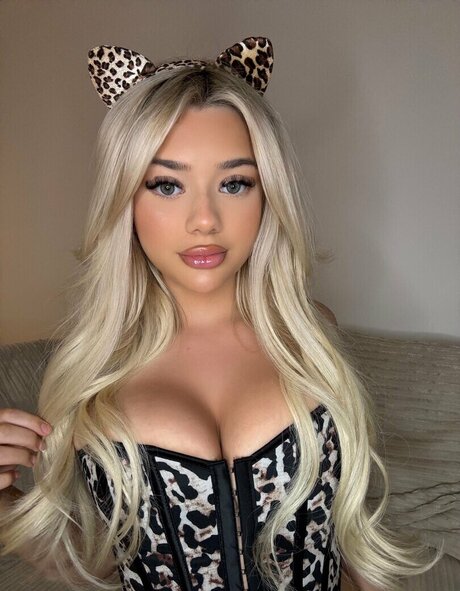 daisyrae18 onlyfans nudes leaks