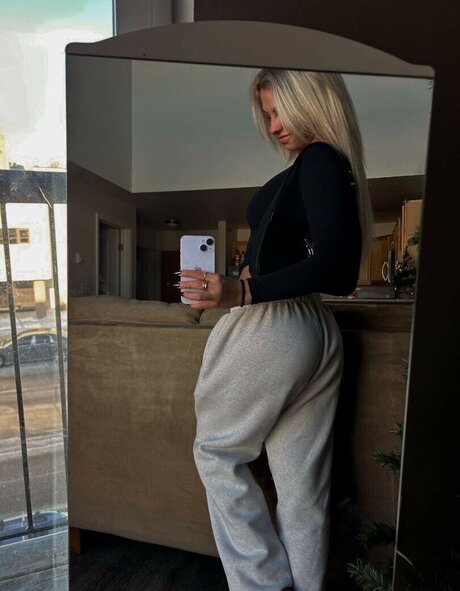 Bella Paulson nudes onlyfans leak