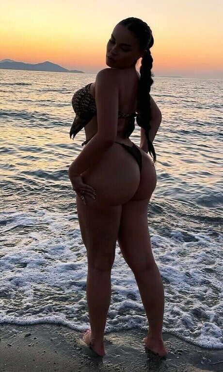 Emilia Emjeni onlyfans star