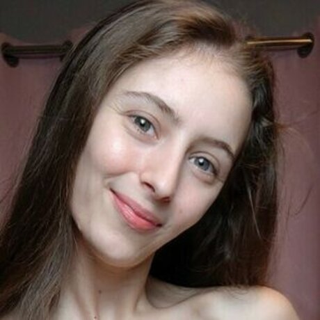 Thepetitegeordie onlyfans.