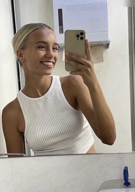 Lisa und Lena onlyfans sextape