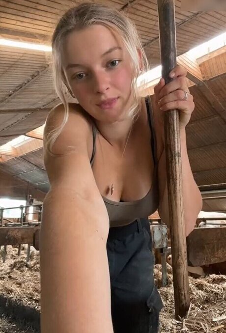 Paulas Landleben nsfw onlyfans