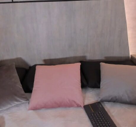 LupeHikari onlyfans desnuda