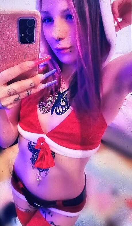 x no interest x Profile pic