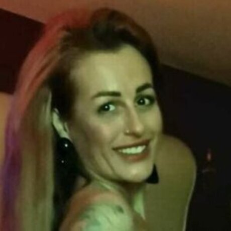 Renatka Sulakova onlyfans leakes