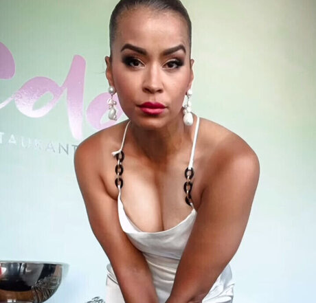 Diana Schneider onlyfans nude pictures