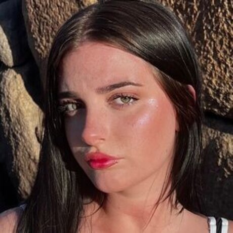 Manuela Calvo nude onlyfans