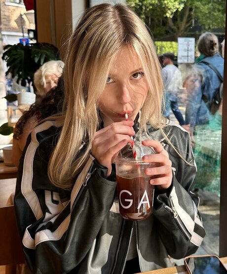 Kitty Mae onlyfans model photo