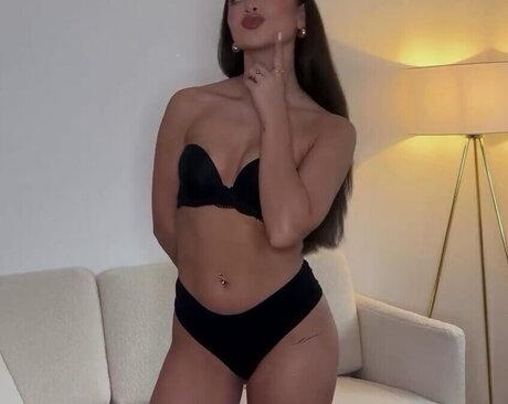 Margarita Maddy Nigmatullin onlyfans porn leaks