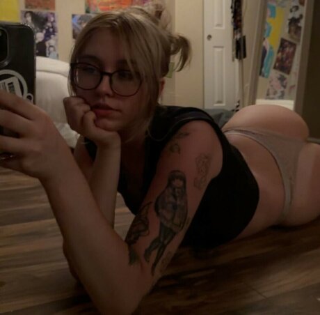 faeriies onlyfans posts